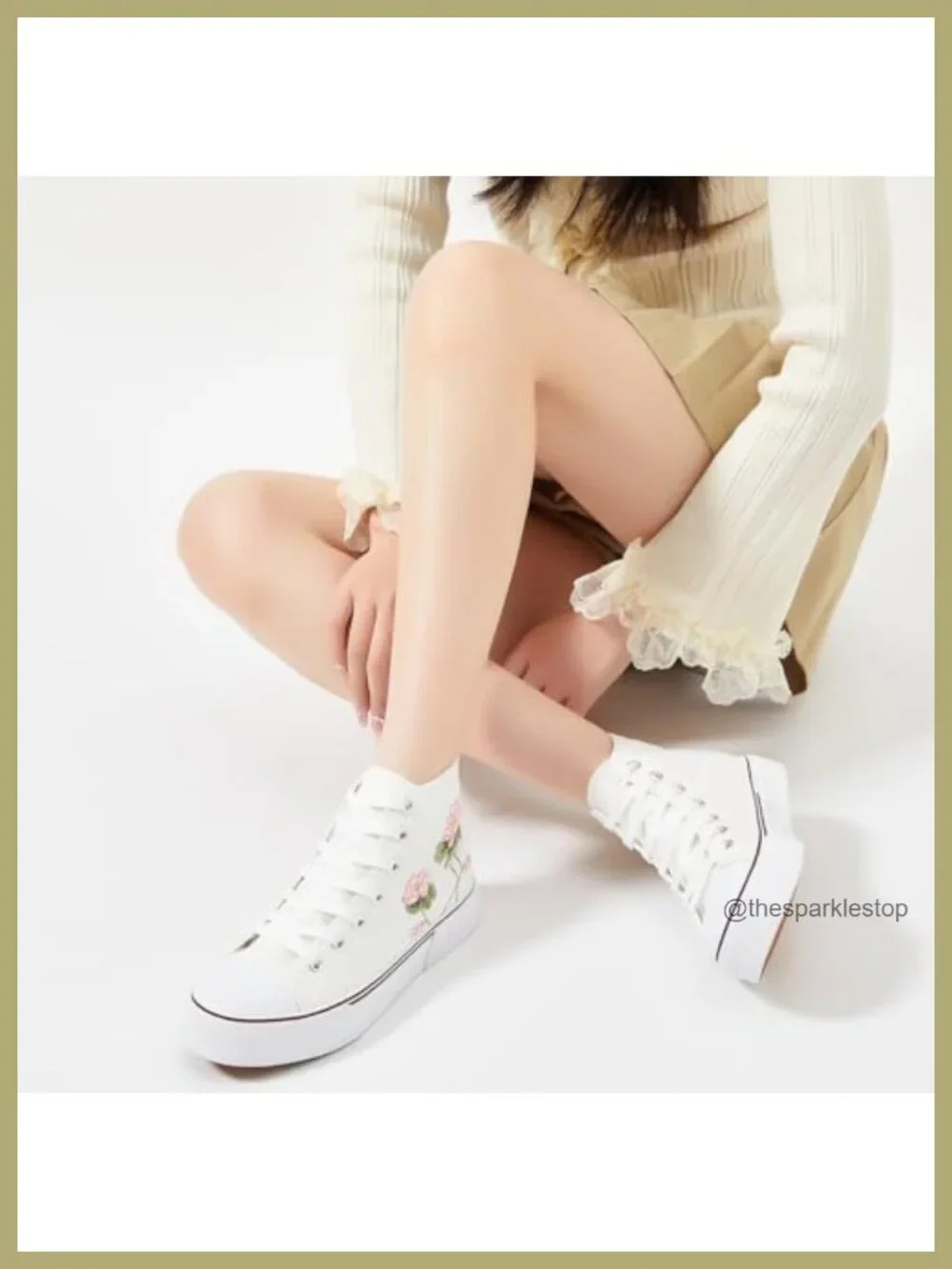 Women's High Top Canvas Sneakers Fashion Walking Shoes Lace Up